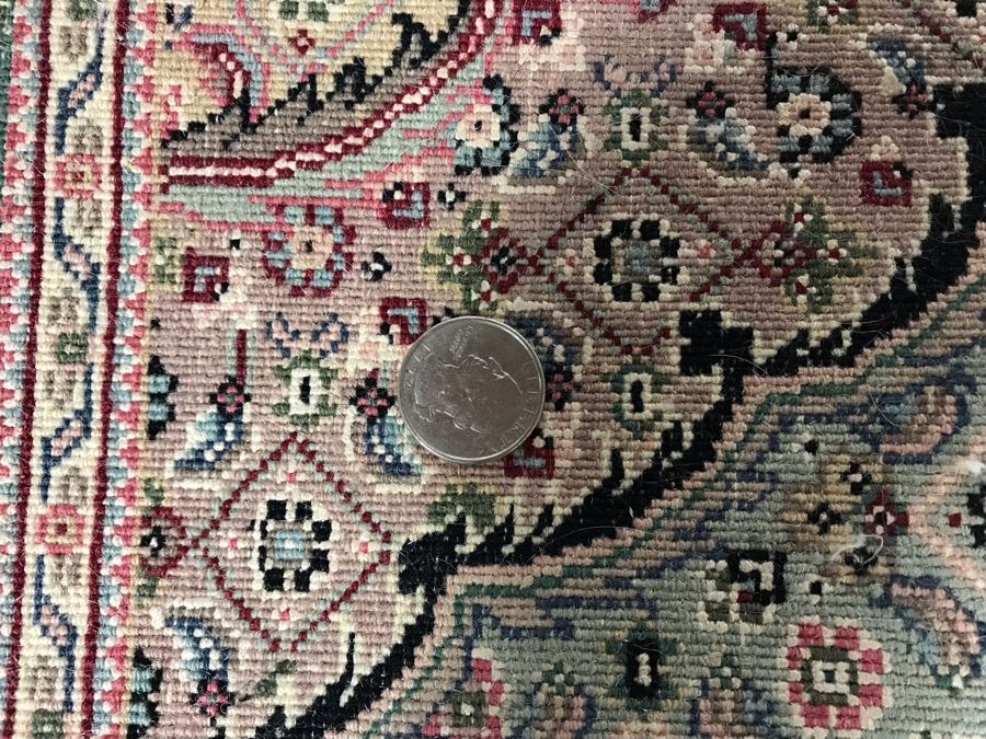 Stunning Finely Knotted Detailed Persian Area Rug (324 Knots Per Square Inch) 46 X 72 (JUST ADDED) [Photo 17]