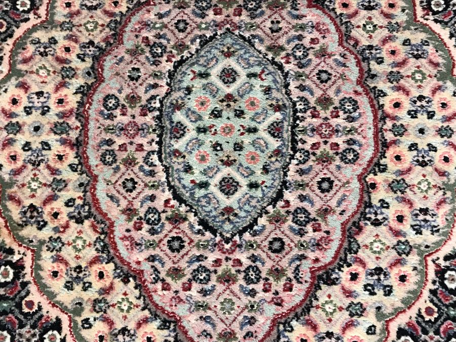 Stunning Finely Knotted Detailed Persian Area Rug (324 Knots Per Square Inch) 46 X 72 (JUST ADDED) [Photo 10]