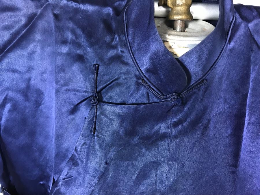 Vintage Navy Blue Silk Kimono Robe Buttons On Side (JUST ADDED) [Photo 5]