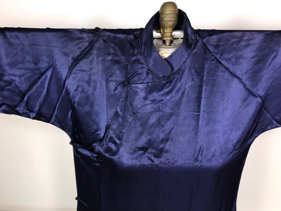 Vintage Navy Blue Silk Kimono Robe Buttons On Side (JUST ADDED) [Photo 4]