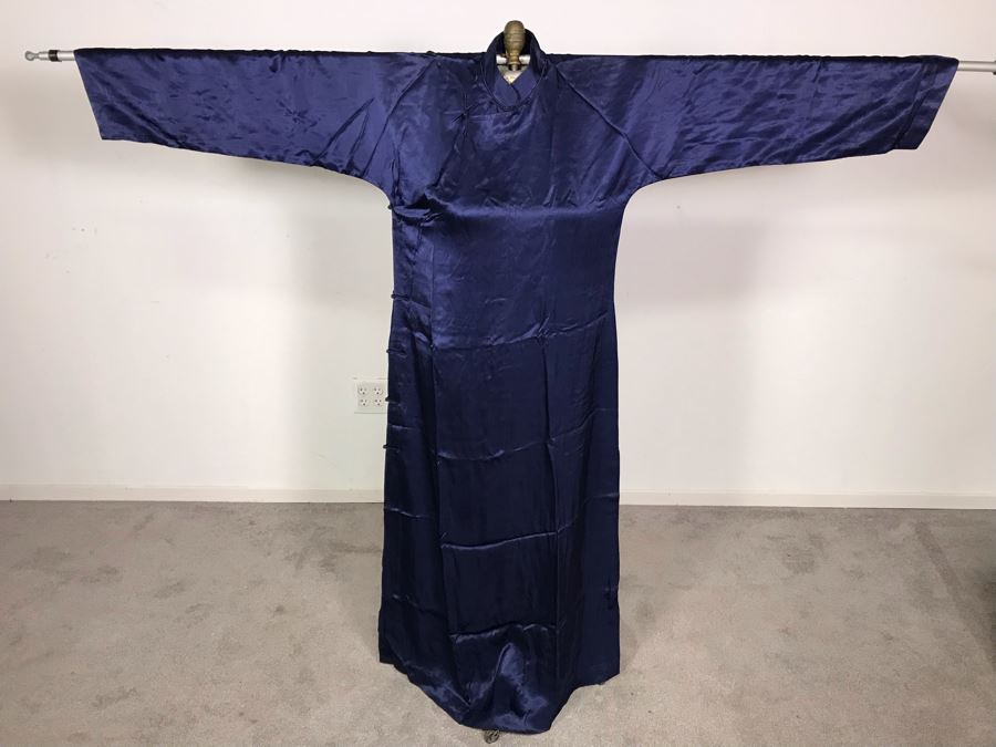 Vintage Navy Blue Silk Kimono Robe Buttons On Side (JUST ADDED) [Photo 3]