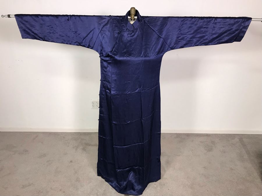 Vintage Navy Blue Silk Kimono Robe Buttons On Side (JUST ADDED) [Photo 1]