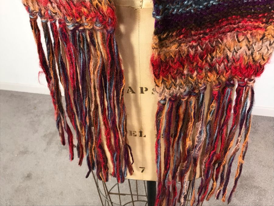 Handmade Wool Scarf (JUST ADDED) [Photo 3]