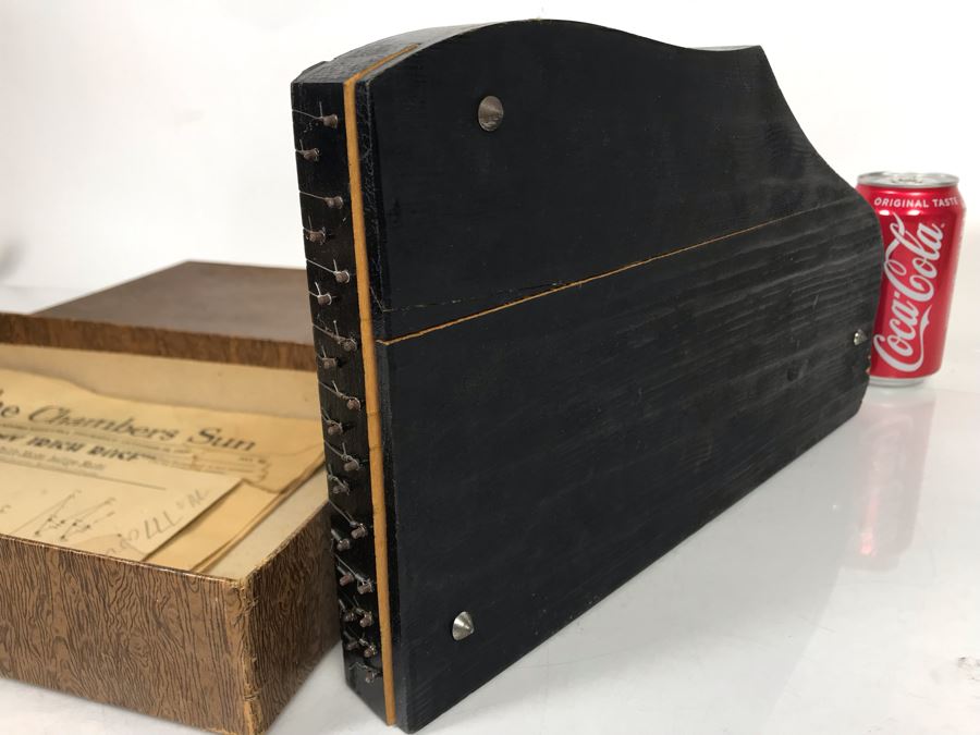 Old German Guitarr-Zither With Zither Sheet Music - Working But See Photos For Wood Cracking Due To String Tension (JUST ADDED) [Photo 10]