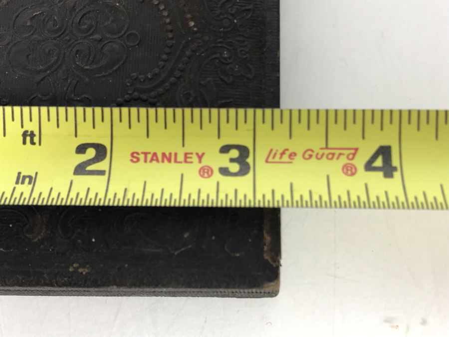 Old Daguerreotype Photograph Of Sisters With Case 3.25 X 3.75 (JUST ADDED) [Photo 15]