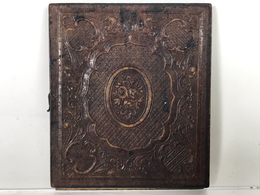 Old Daguerreotype Photograph Of Couple With Half Of Case 3.25 X 3.75 (JUST ADDED) [Photo 10]