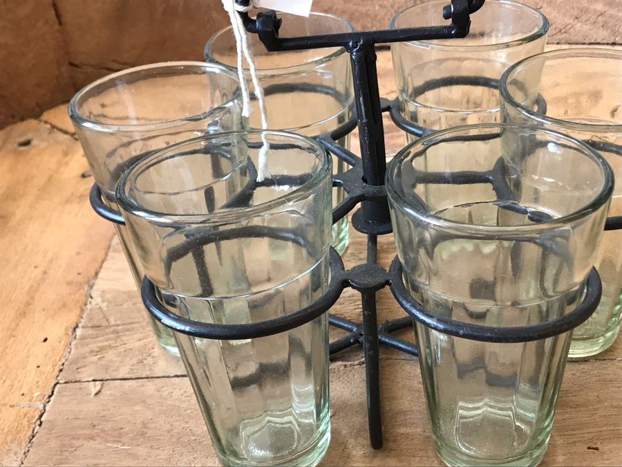 Dhaba Metal Glass Holder Portable Carrying Handle With (6) Glasses Retails $62 [Photo 5]
