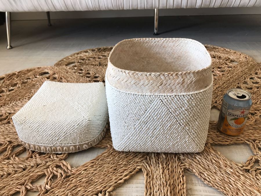 Set Of (3) Graduated Hand Beaded Shell Boxes White Larger Box Is 9W X 8D X 11H Retails $279 [Photo 10]