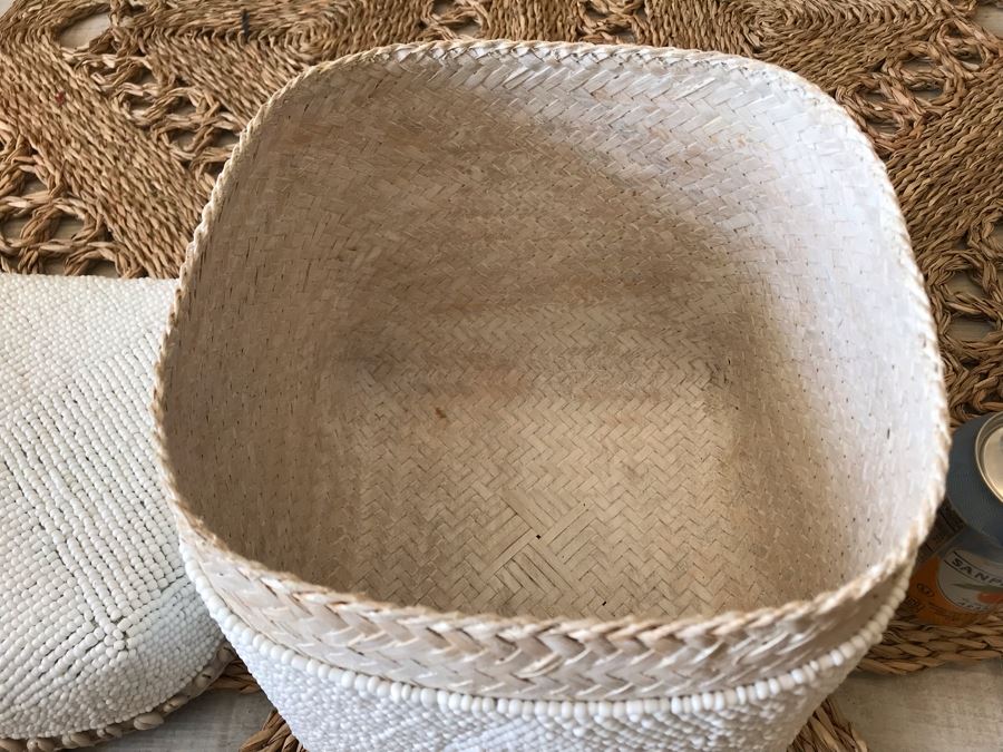 Set Of (3) Graduated Hand Beaded Shell Boxes White Larger Box Is 9W X 8D X 11H Retails $279 [Photo 11]