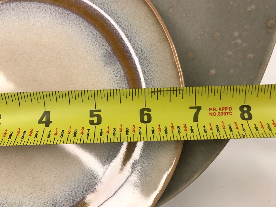 Set Of (8) 70's Dessert 7' Plates and (8) B&B Ceramics Dinner 11' Plates Retails $280 [Photo 5]