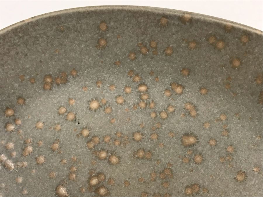 Set Of (8) 70's Dessert 7' Plates and (8) B&B Ceramics Dinner 11' Plates Retails $280 [Photo 10]