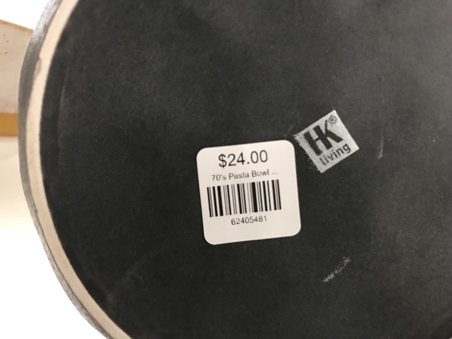 Pair Of Large 70s 9R Bowls By HK Living And 70s Pasta 7R Bowl By HK Living Retails $114 [Photo 11]