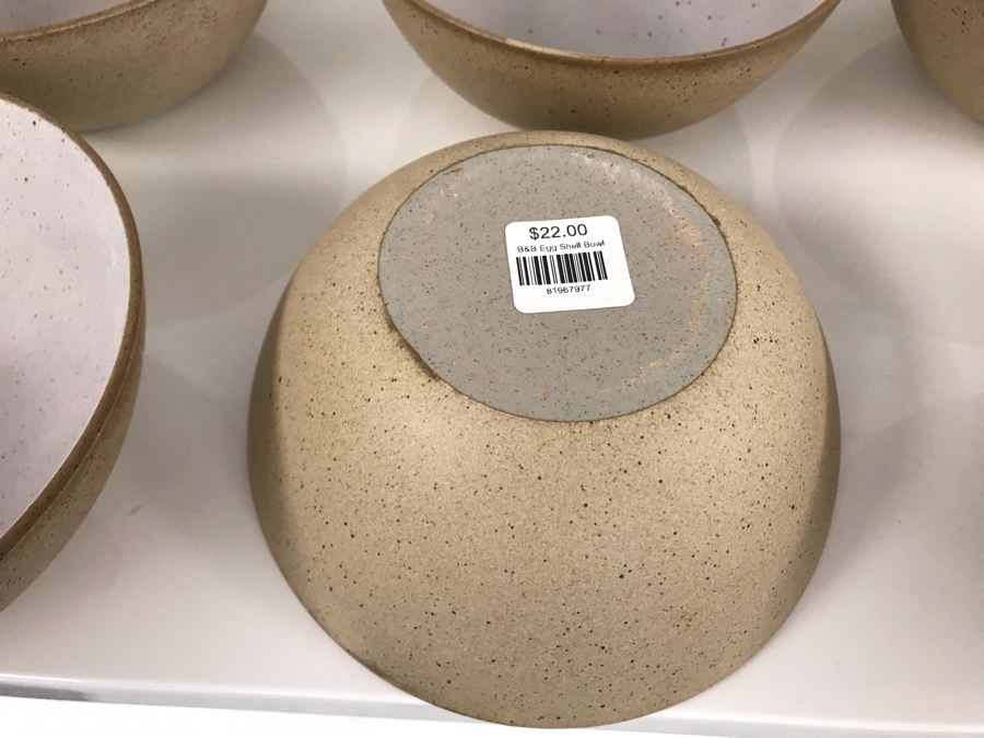 Set Of (8) B&B Egg Shell Bowls 6.25R X 2.5H Retails $176 [Photo 6]