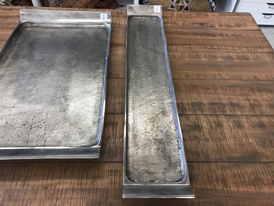 Long Metal Serving Tray 29 X 5.5 And Rectangular Metal Serving Tray 23 X 13 Retails $227 [Photo 6]