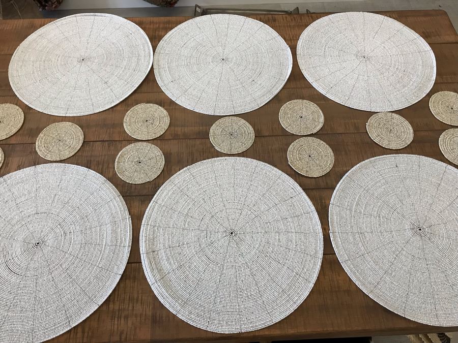 (6) Hand Beaded Placemats 13.5R And (11) Drink Coasters 4R [Photo 3]
