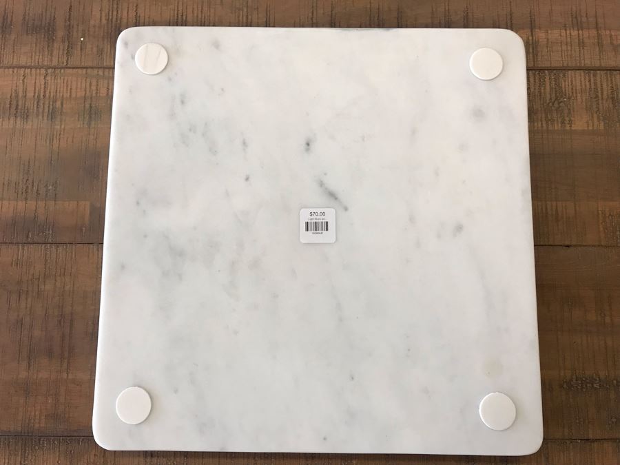 White Stone With Brass Inlay Cheese Board With Black And White Marble Cheese Knives Retails $98 [Photo 10]