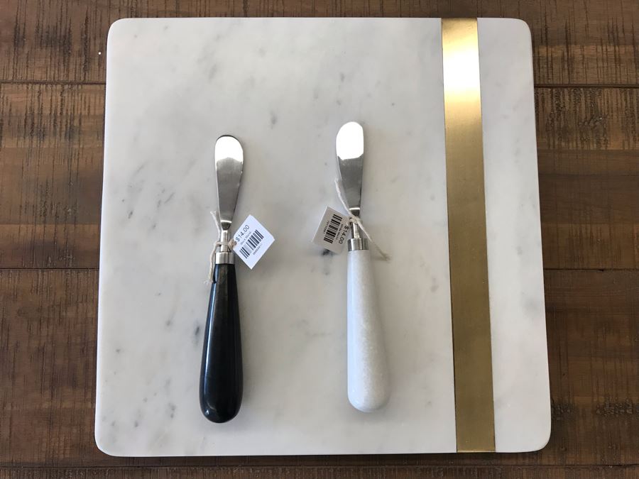 White Stone With Brass Inlay Cheese Board With Black And White Marble Cheese Knives Retails $98 [Photo 1]