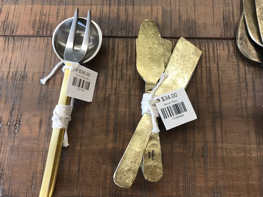 (2) Sets Of Cheese Knives And Mixed Metal Fork And Spoon Retails $118 [Photo 6]