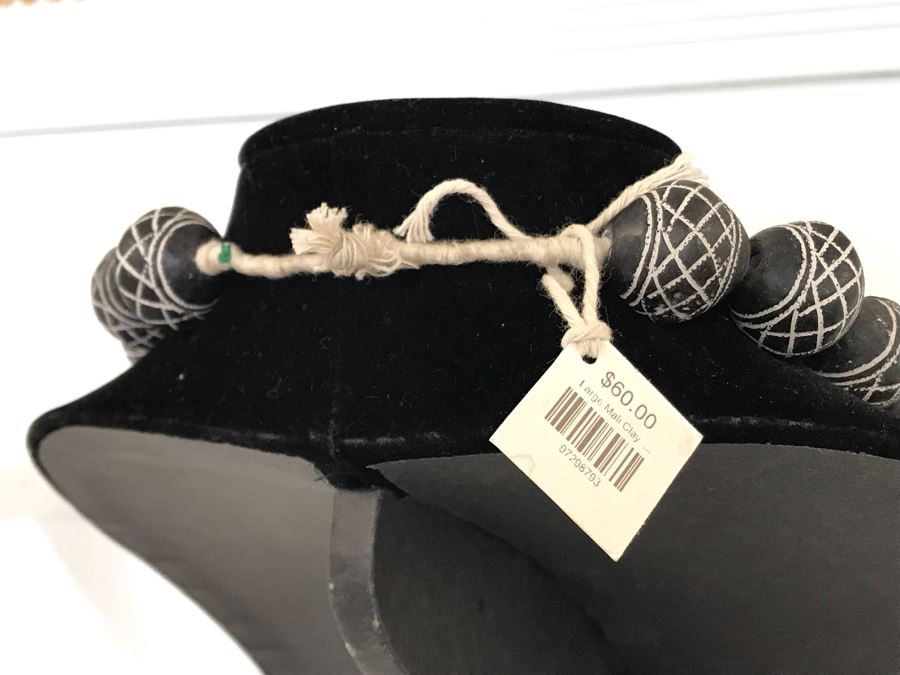 Large Mali Clay Beads Necklace Retails $60 [Photo 5]