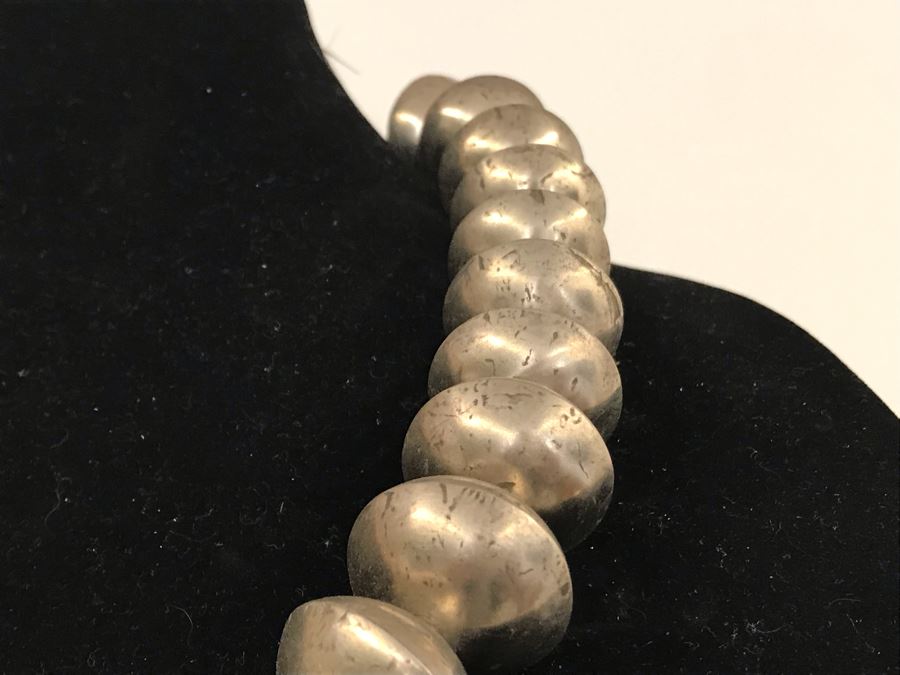 Large Silver Alloy Necklace Retails $70 [Photo 4]