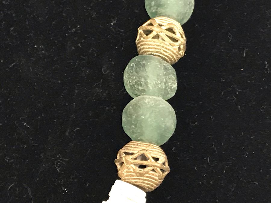 Green Glass And Brass Beads Necklace Retails $60 [Photo 4]