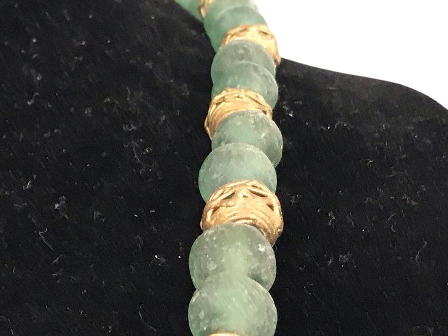 Green Glass And Brass Beads Necklace Retails $60 [Photo 5]