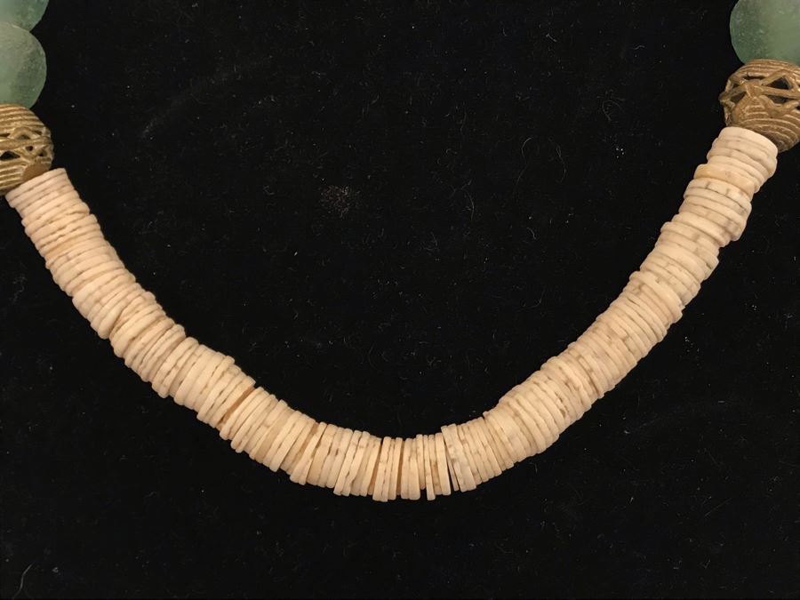 Green Glass And Brass Beads Necklace Retails $60 [Photo 3]