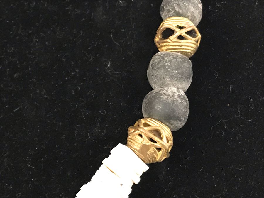 Black Glass And Bronze Beaded Necklace Retails $60 [Photo 4]