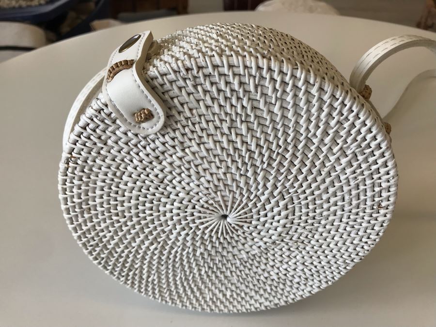 White Paddington Handbag Retails $68 [Photo 3]