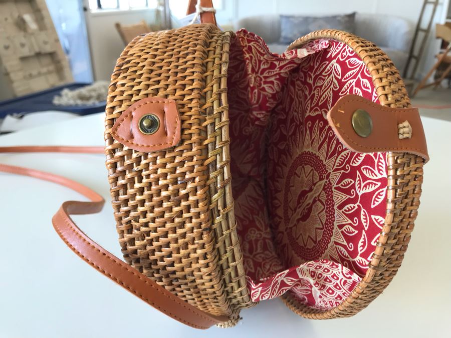 Brown Paddington Handbag Retails $60 [Photo 4]