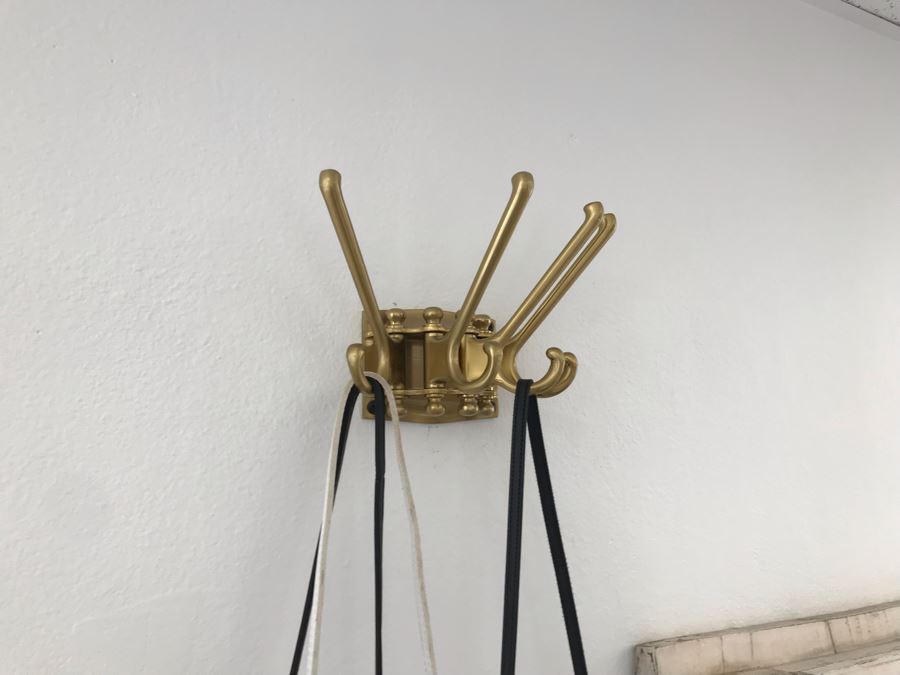 Brass 4-Hook Wall Mounted Coat Rack Hanger [Photo 3]