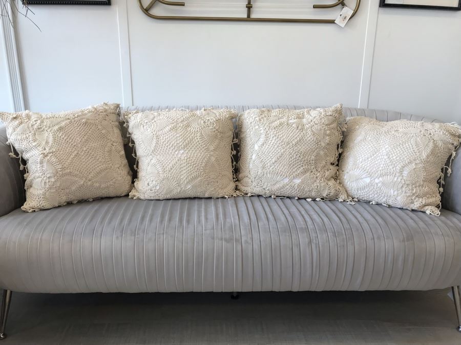 Set Of (4) White Crochet Throw Pillows 16W Retails $272