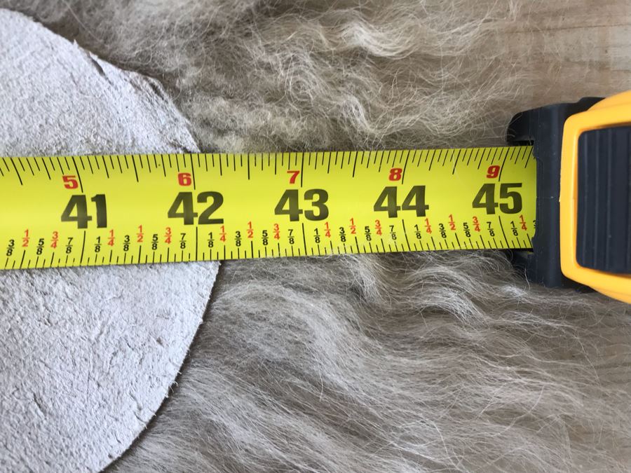 Sheepskin Throw Rug 43 X 24 [Photo 5]