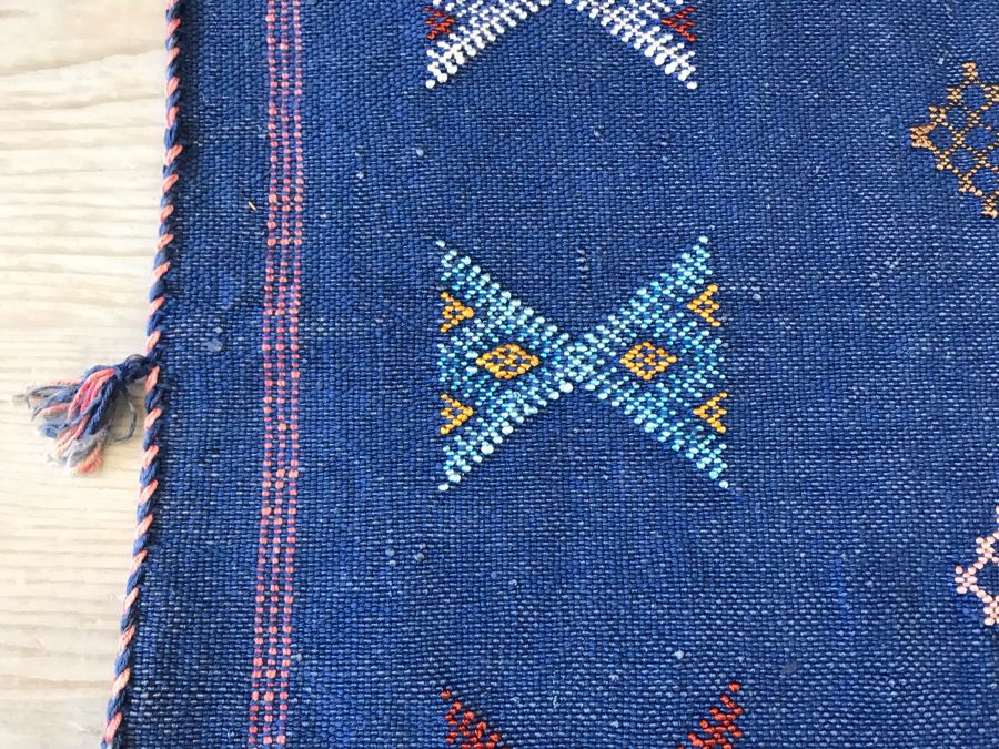 (4) Moroccan Sabra Cactus Silk Pillow Covers Accent Throws Apx 20 X 20 Retails $300 [Photo 7]