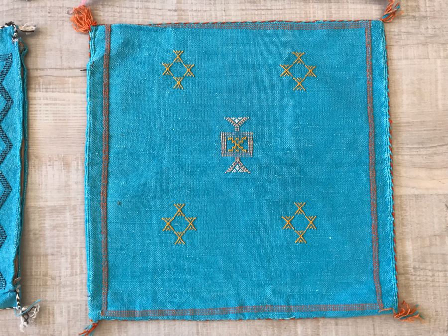 (4) Moroccan Sabra Cactus Silk Pillow Covers Accent Throws Apx 20 X 20 Retails $300 [Photo 3]