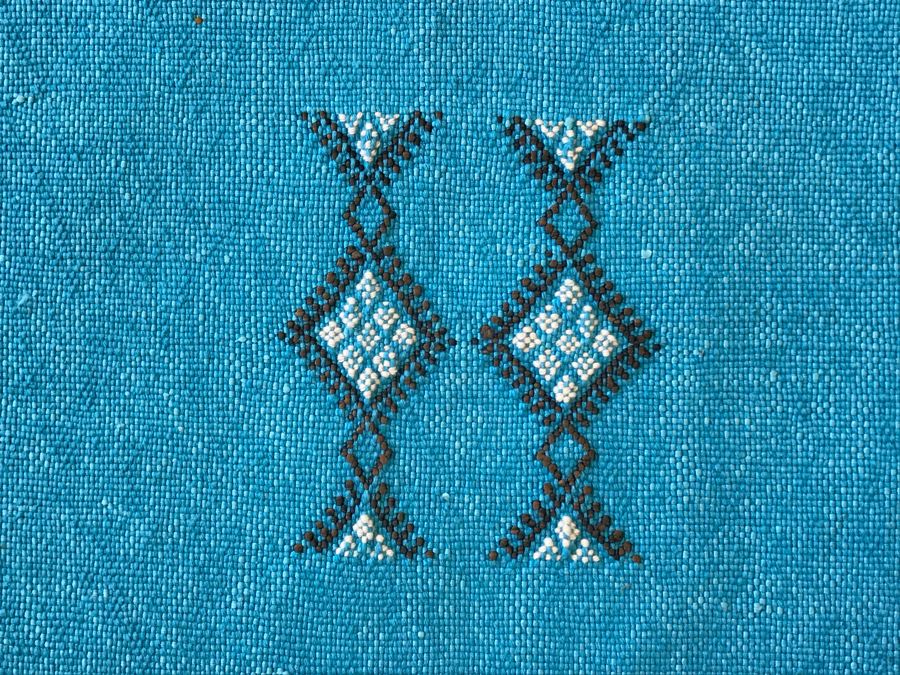 (4) Moroccan Sabra Cactus Silk Pillow Covers Accent Throws Apx 20 X 20 Retails $300 [Photo 7]