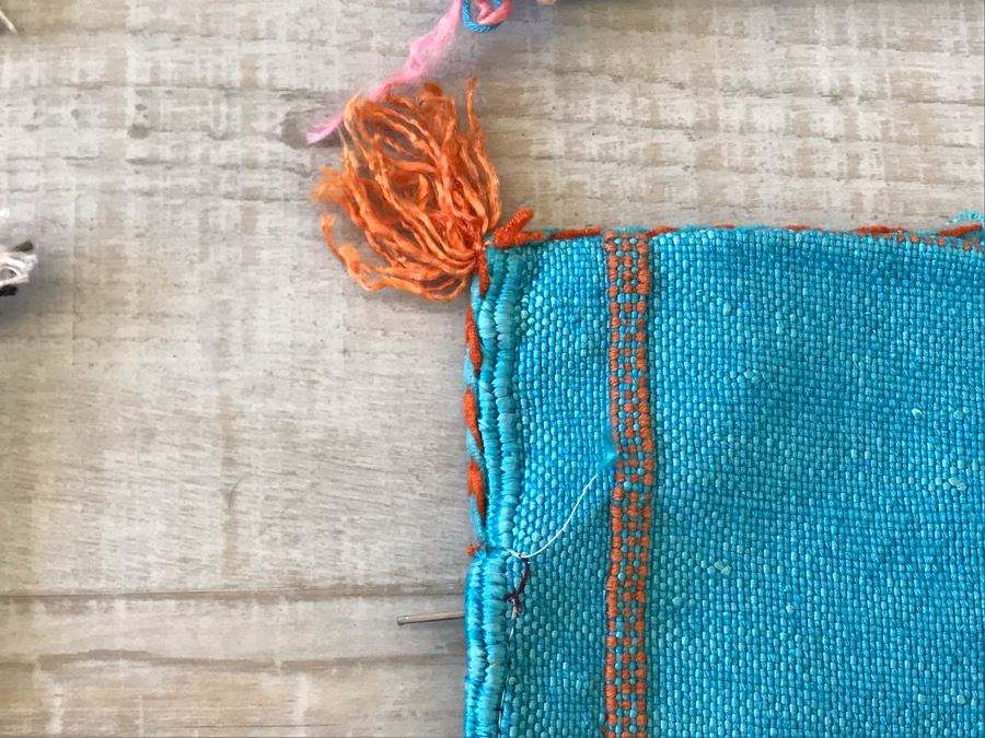 (4) Moroccan Sabra Cactus Silk Pillow Covers Accent Throws Apx 20 X 20 Retails $300 [Photo 9]