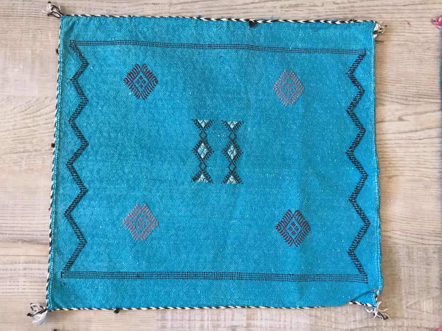 (4) Moroccan Sabra Cactus Silk Pillow Covers Accent Throws Apx 20 X 20 Retails $300 [Photo 5]