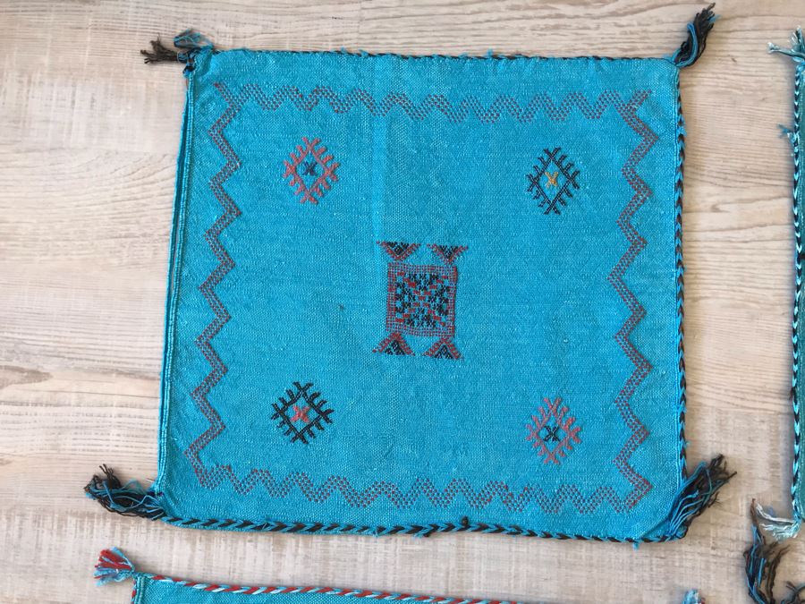 (4) Moroccan Sabra Cactus Silk Pillow Covers Accent Throws Apx 20 X 20 Retails $300 [Photo 5]