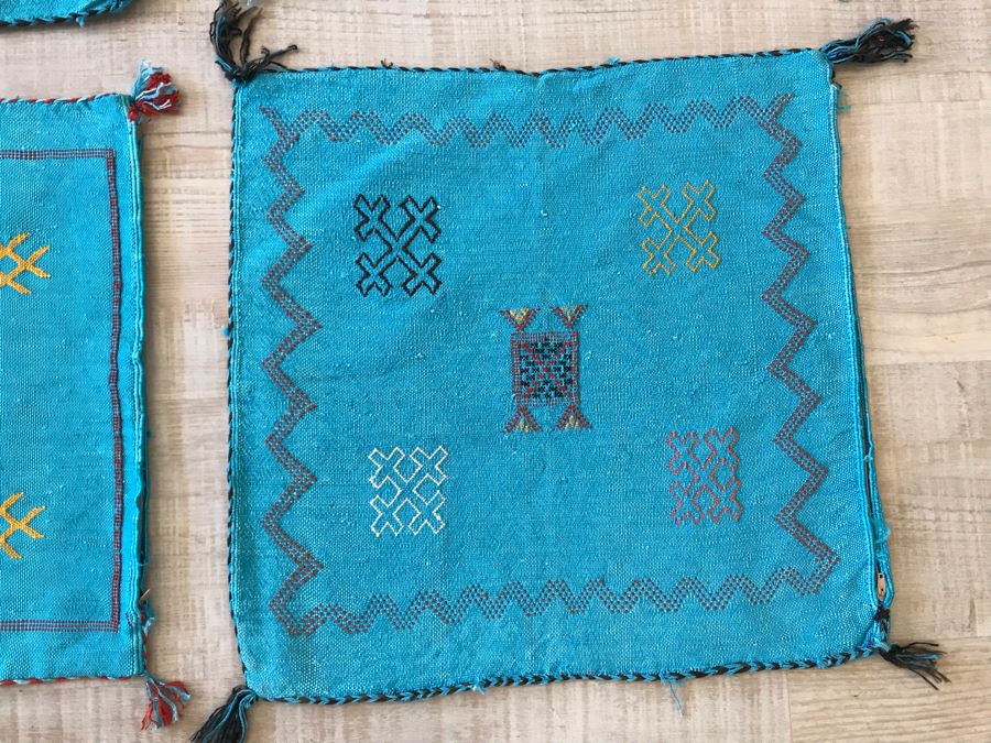 (4) Moroccan Sabra Cactus Silk Pillow Covers Accent Throws Apx 20 X 20 Retails $300 [Photo 4]