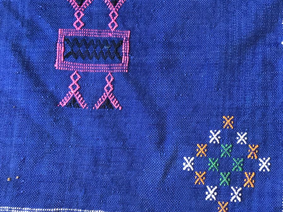 (4) Moroccan Sabra Cactus Silk Pillow Covers Accent Throws Apx 20 X 20 Retails $300 [Photo 8]