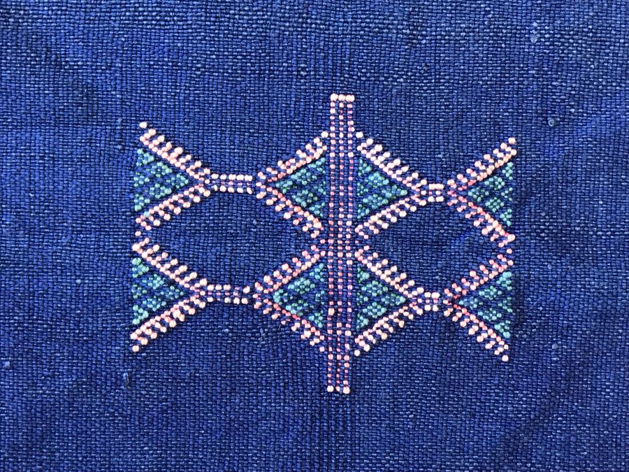 (4) Moroccan Sabra Cactus Silk Pillow Covers Accent Throws Apx 20 X 20 Retails $300 [Photo 7]