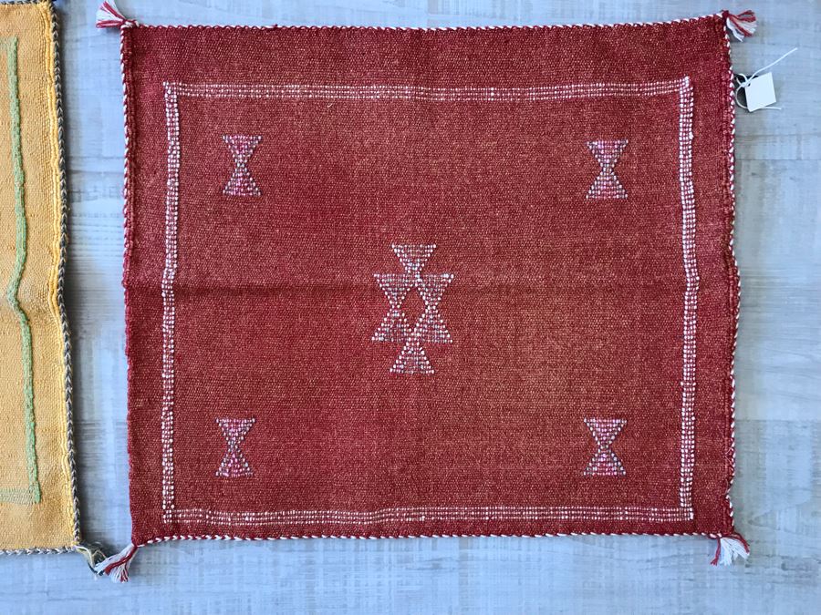 (4) Moroccan Sabra Cactus Silk Pillow Covers Accent Throws Apx 20 X 20 Retails $300 [Photo 3]