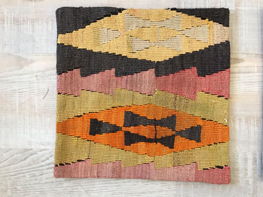 Set Of (4) Turkish Kilim Pillow Covers 16 X 16 Retails $248 [Photo 3]