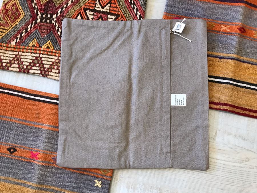 Set Of (4) Turkish Kilim Pillow Covers 16 X 16 Retails $248 [Photo 7]