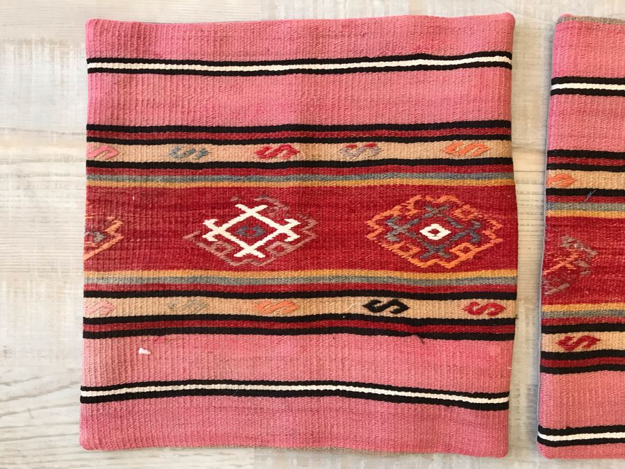Set Of (4) Turkish Kilim Pillow Covers 16 X 16 Retails $248 [Photo 2]