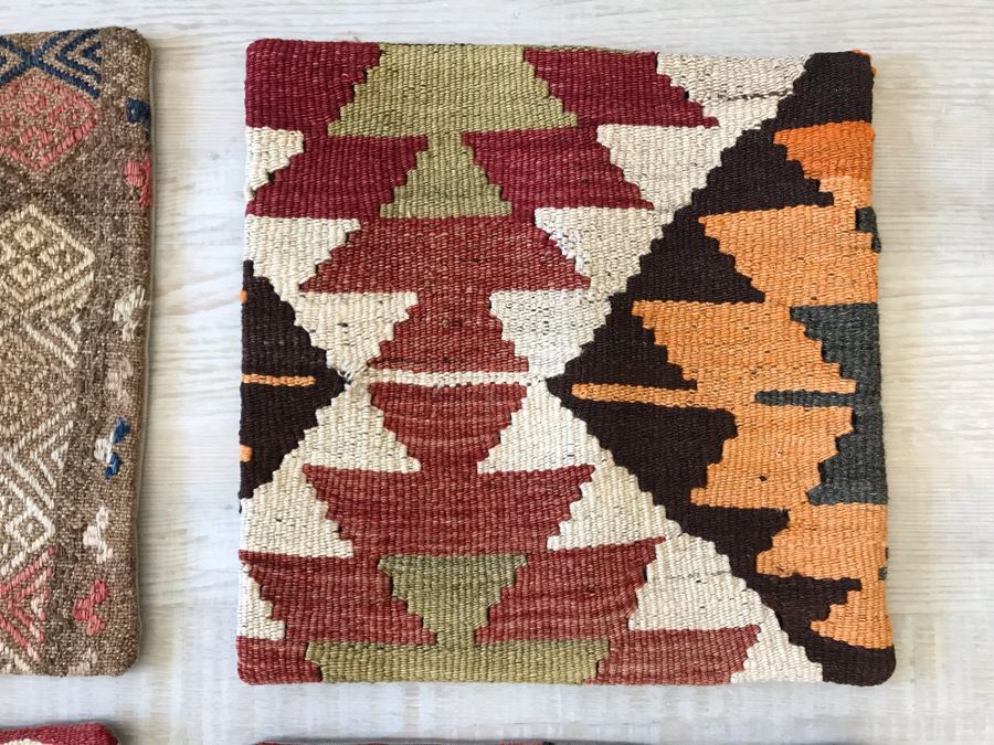 Set Of (4) Turkish Kilim Pillow Covers 16 X 16 Retails $248 [Photo 5]