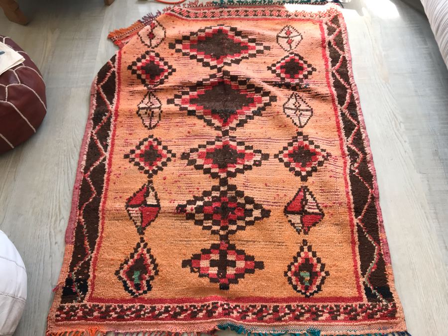 PAOLA Vintage Moroccan Runner 5' 3' X 4' Retails $875 [Photo 7]