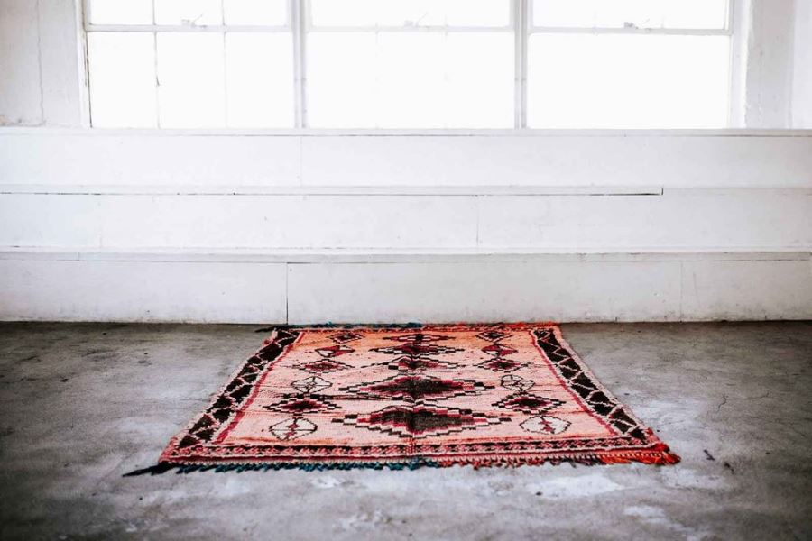 PAOLA Vintage Moroccan Runner 5' 3' X 4' Retails $875 [Photo 4]