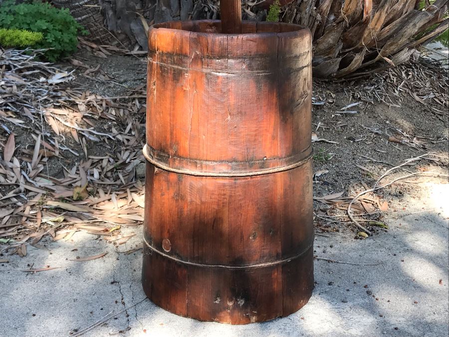 Antique Wooden Butter Churn [Photo 3]